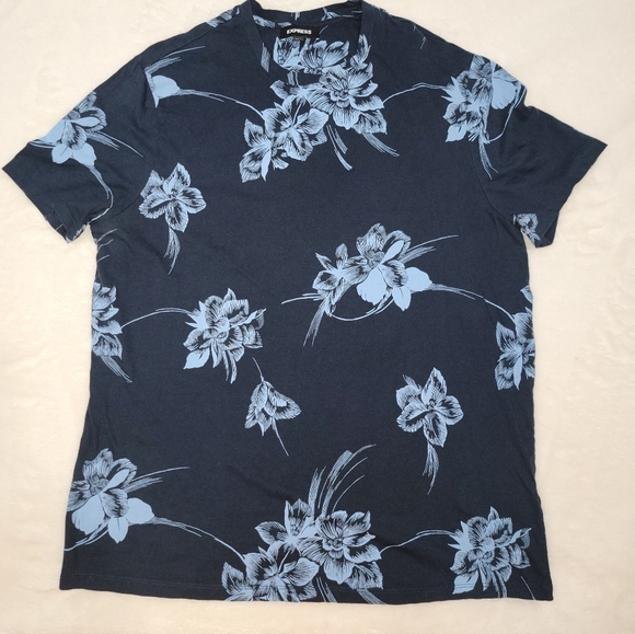 Express Blue Short Sleeve Tee with Floral Design - Picture 1 of 6